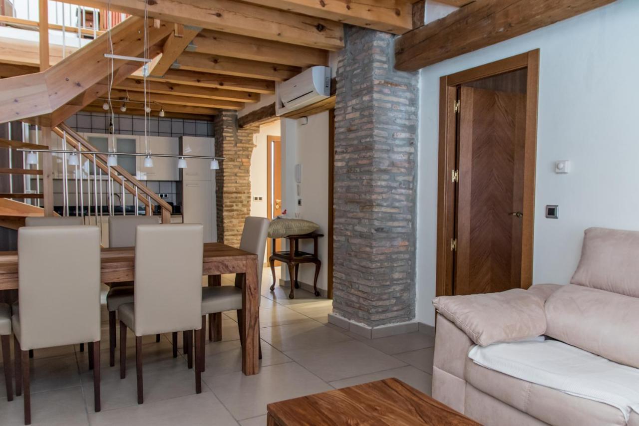 Plaza Apartamentos Binefar Ngoại thất bức ảnh