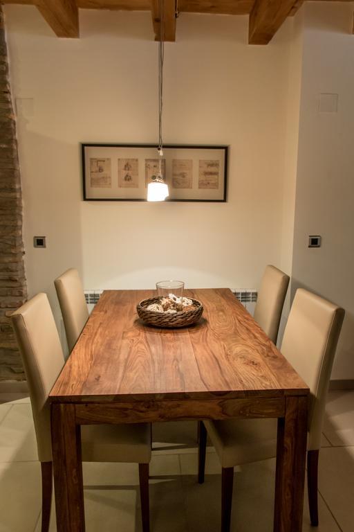Plaza Apartamentos Binefar Ngoại thất bức ảnh